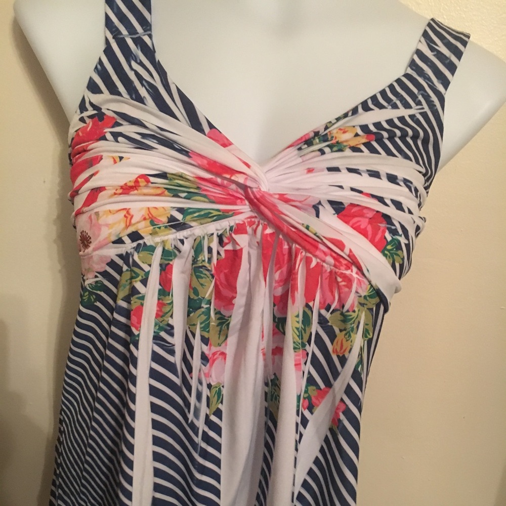 Charlotte Russe print Top